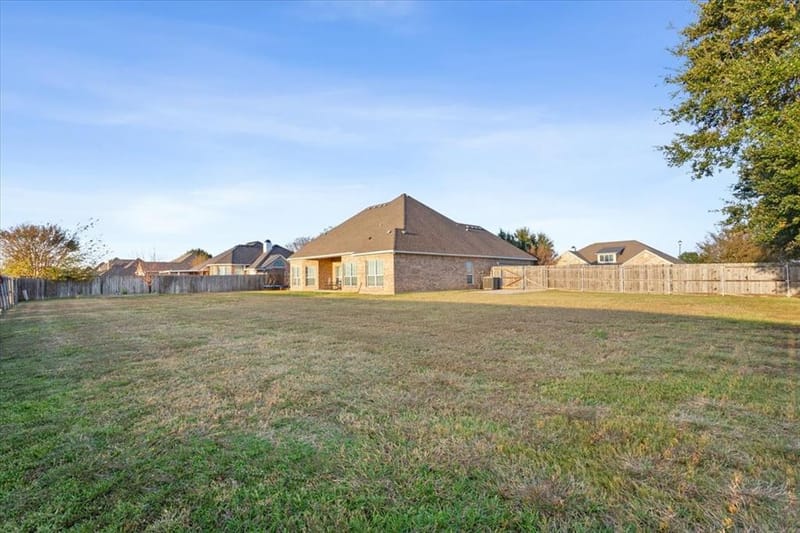 900 Queen Elizabeth Drive, Waco TX 76657 - Photo 24