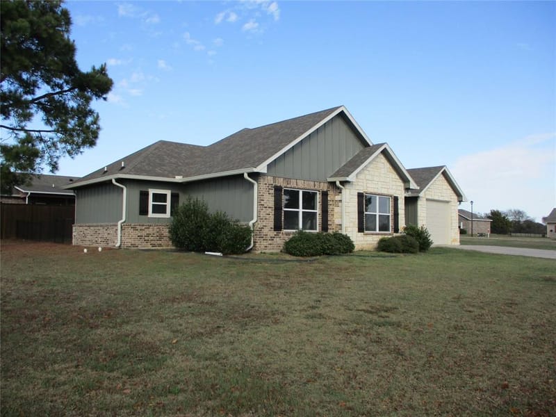 207 Mill Street, Emory TX 75440 - Photo 34