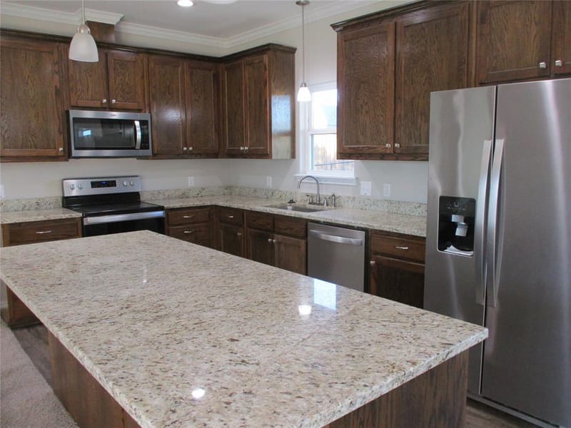 207 Mill Street, Emory TX 75440 - Photo 14