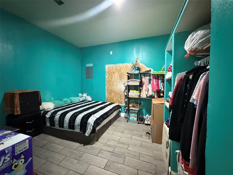411 W Hester Street, Sherman TX 75090 - Photo 9