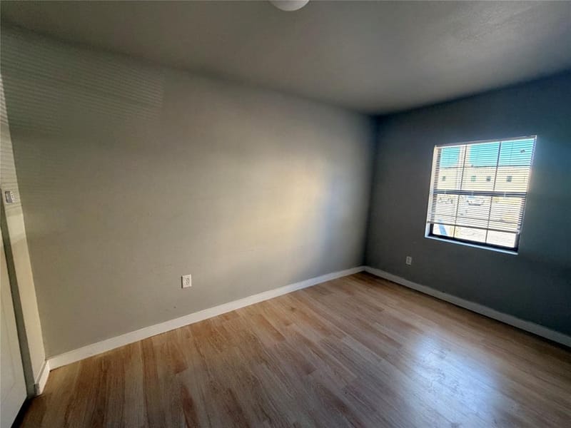 1115 S Glasgow Drive # 2, Dallas TX 75223 - Photo 6