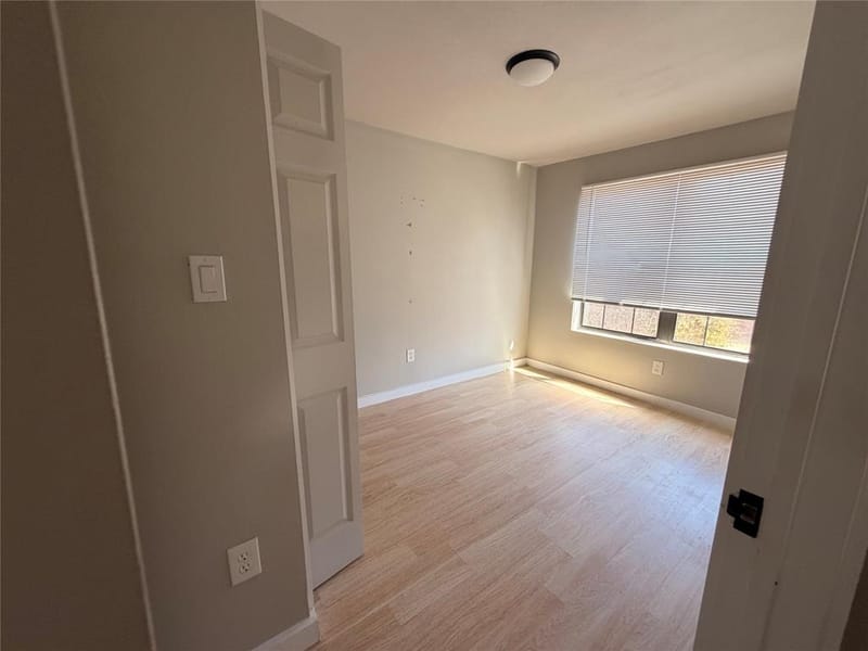 1115 S Glasgow Drive # 2, Dallas TX 75223 - Photo 8