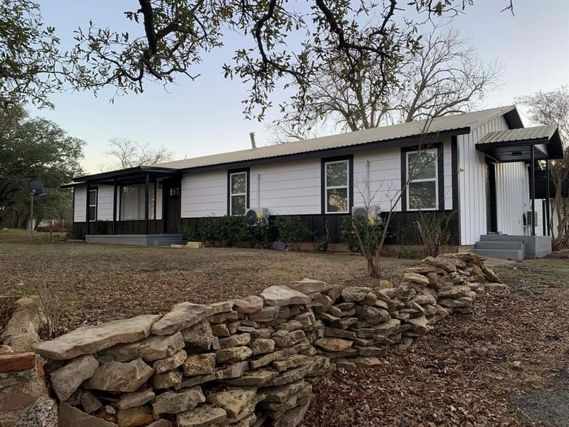 8765 HWY 279 hwy 279, Brownwood TX 76801