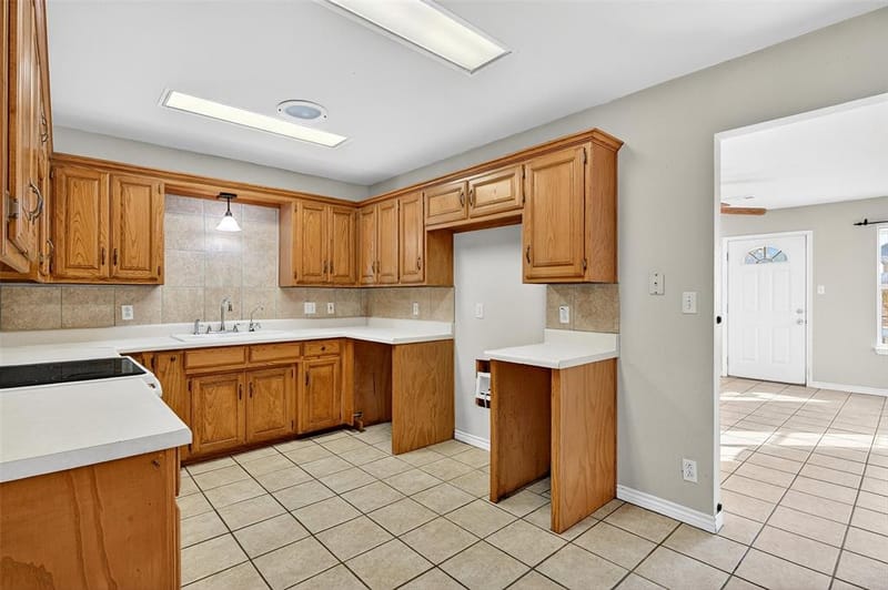 538 Lakewood Road, Denison TX 75020 - Photo 11