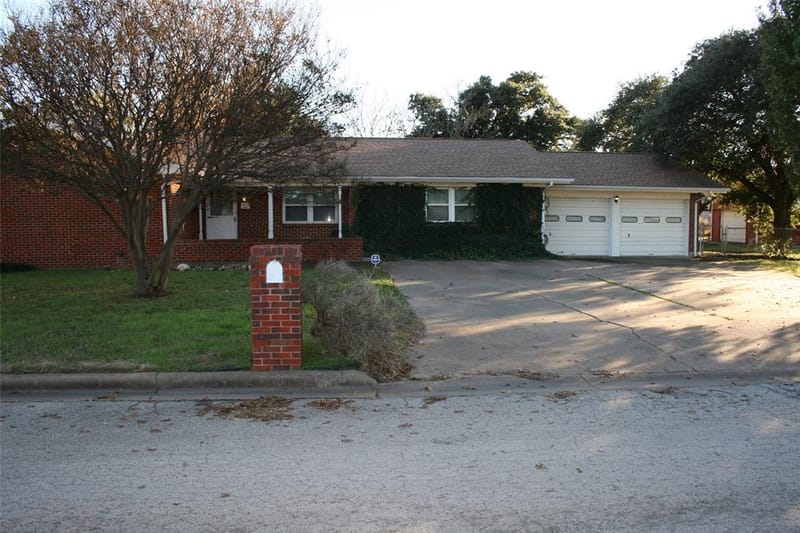 2510 SE 5 1/2 Street, Mineral Wells TX 76067