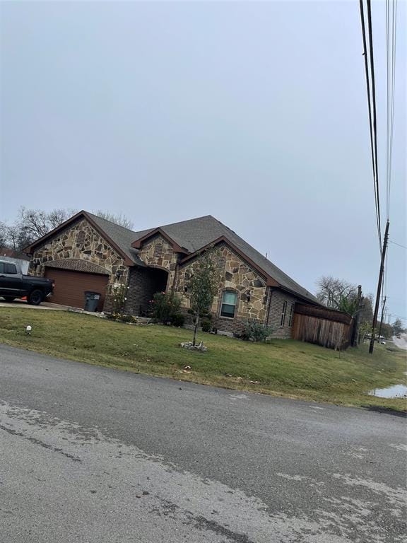 225 S Overlook Drive, Red Oak TX 75154 - Photo 2