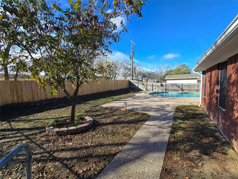 601 Preston Glen, Gunter TX 75058 - Photo 17