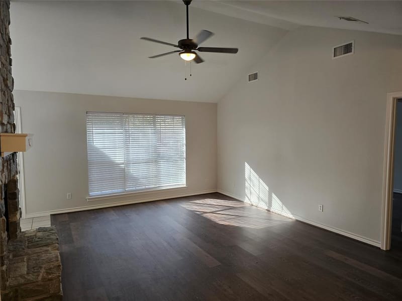 601 Preston Glen, Gunter TX 75058 - Photo 3