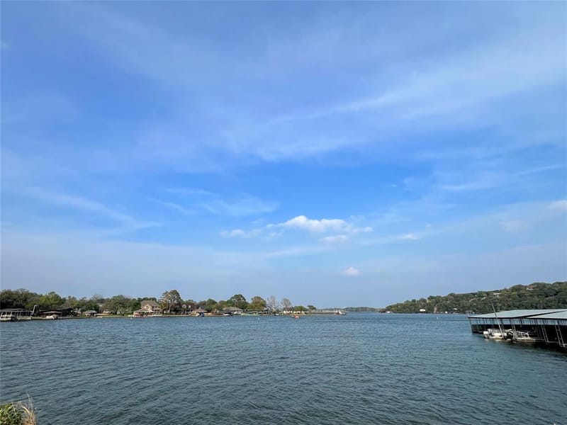 3807 Lands End Court, Granbury TX 76048 - Photo 18