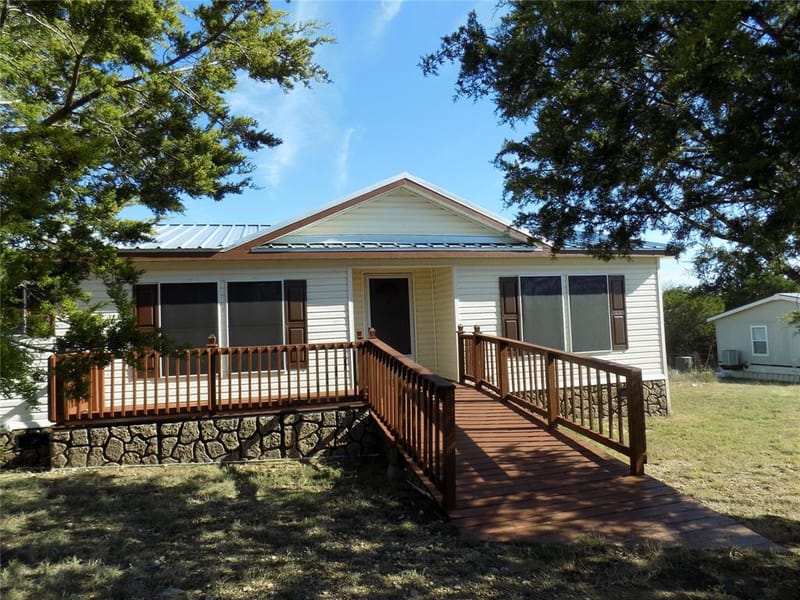 108 Jade Court, Weatherford TX 76087 - Photo 4