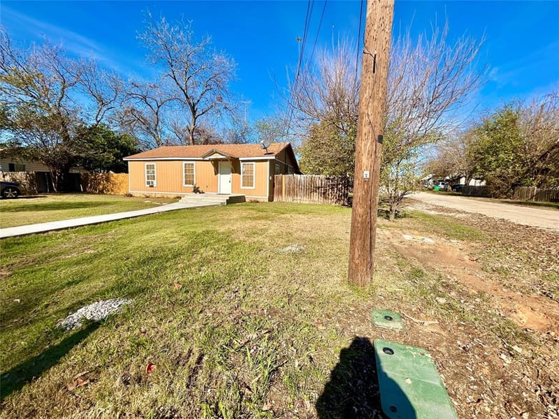 602 Ella Street, Dublin TX 76446 - Photo 13