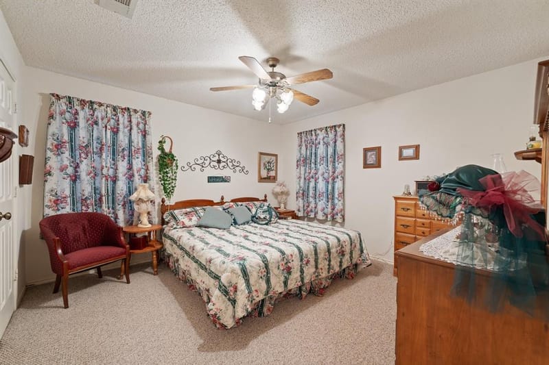 3500 Trails End Road, Burleson TX 76028 - Photo 11