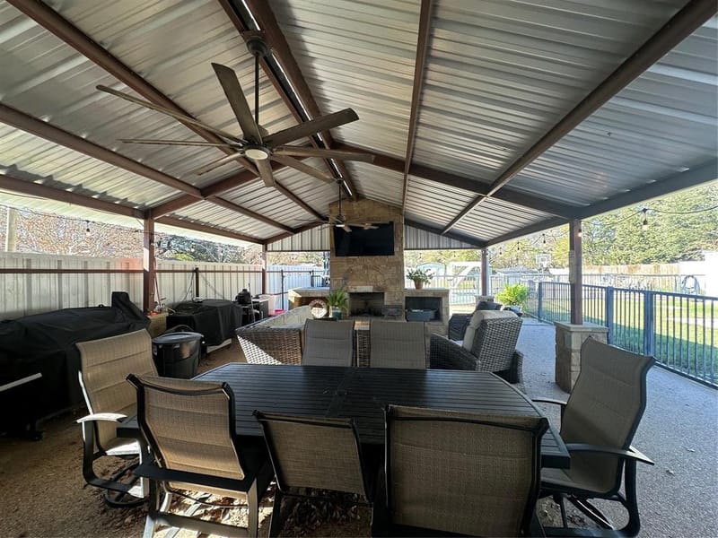 101 Twin Creek Road, Comanche TX 76442 - Photo 9