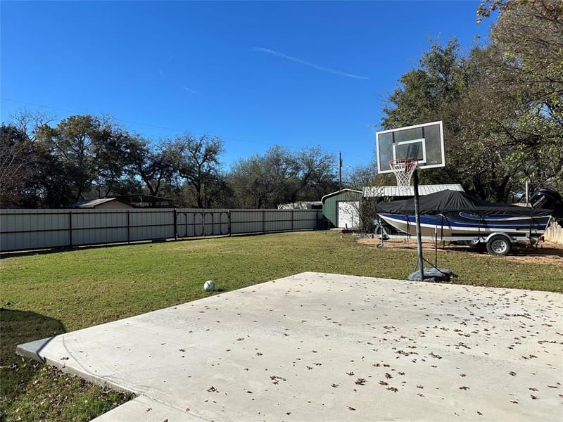 101 Twin Creek Road, Comanche TX 76442 - Photo 10