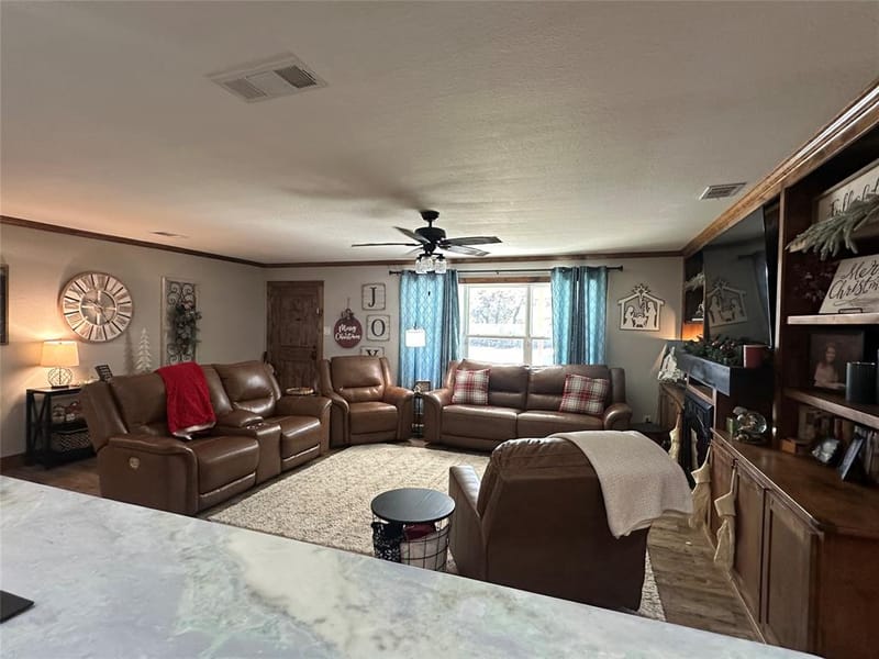 101 Twin Creek Road, Comanche TX 76442 - Photo 11