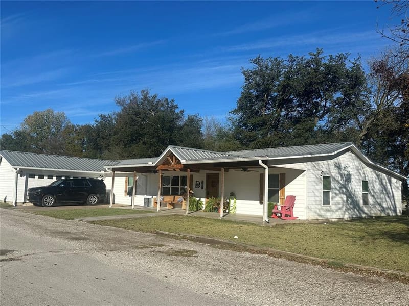 101 Twin Creek Road, Comanche TX 76442 - Photo 4