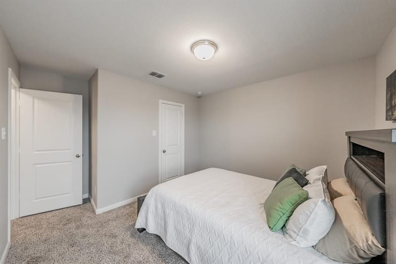 9041 Bronze Meadow Drive, Fort Worth TX 76131 - Photo 36