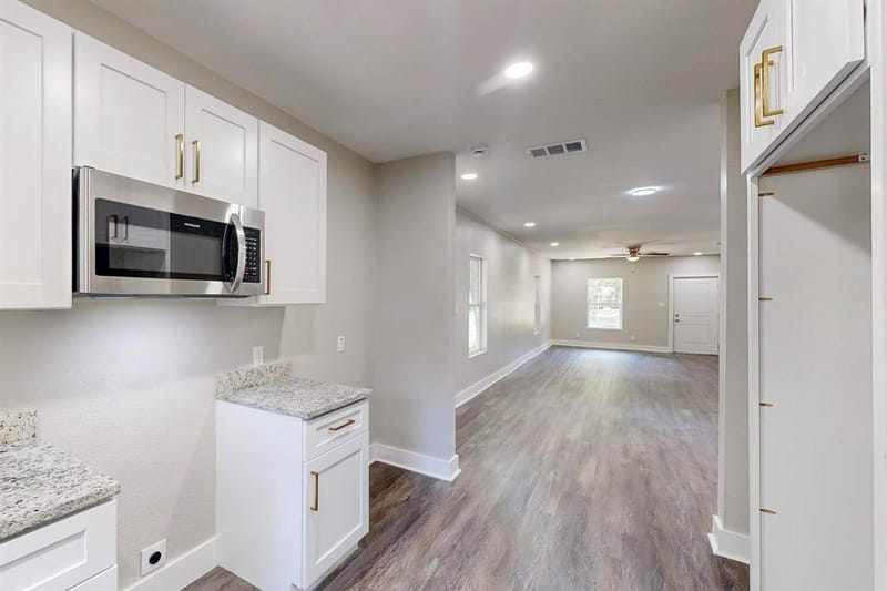 1500 W Collin Street, Corsicana TX 75110 - Photo 3