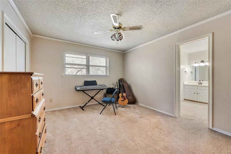 1719 Autumn Lane, Arlington TX 76012 - Photo 32