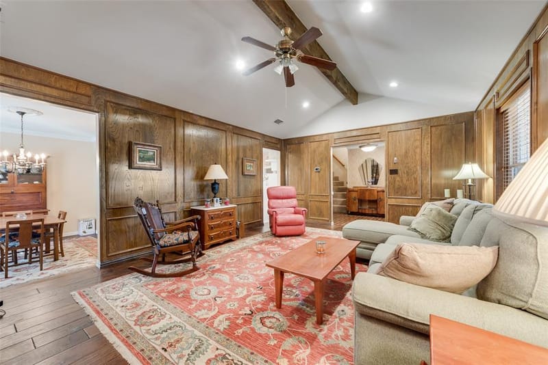 1719 Autumn Lane, Arlington TX 76012 - Photo 9