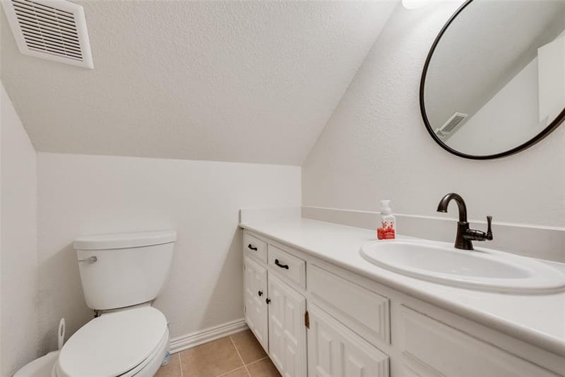 1719 Autumn Lane, Arlington TX 76012 - Photo 33