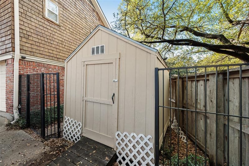 1719 Autumn Lane, Arlington TX 76012 - Photo 40