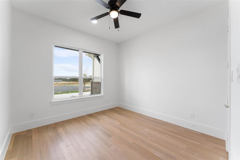 3300 Olympia Fields Drive, Burleson TX 76028 - Photo 28