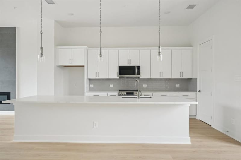 2524 Havenhurst Street # 102, Farmers Branch TX 75234 - Photo 11
