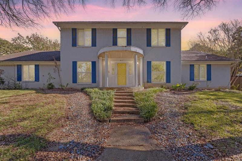 817 Sylvan Drive, Fort Worth TX 76120