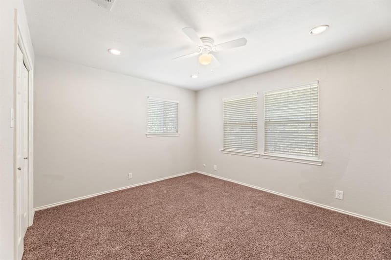 817 Sylvan Drive, Fort Worth TX 76120 - Photo 29