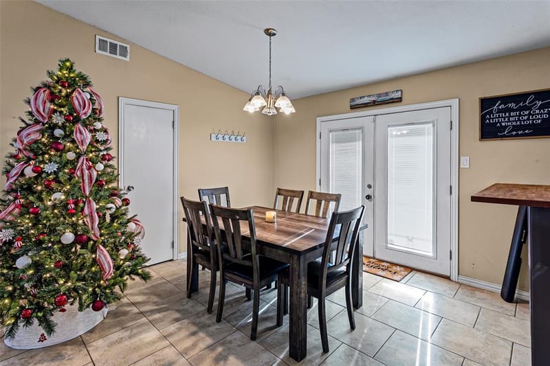 1429 W Torrey Street, Granbury TX 76048 - Photo 9