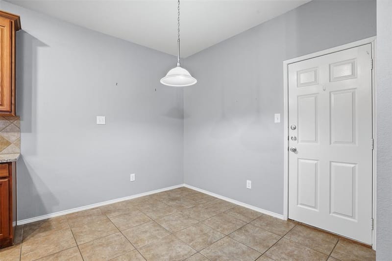 1425 Ravenwood Drive, Mansfield TX 76063 - Photo 16