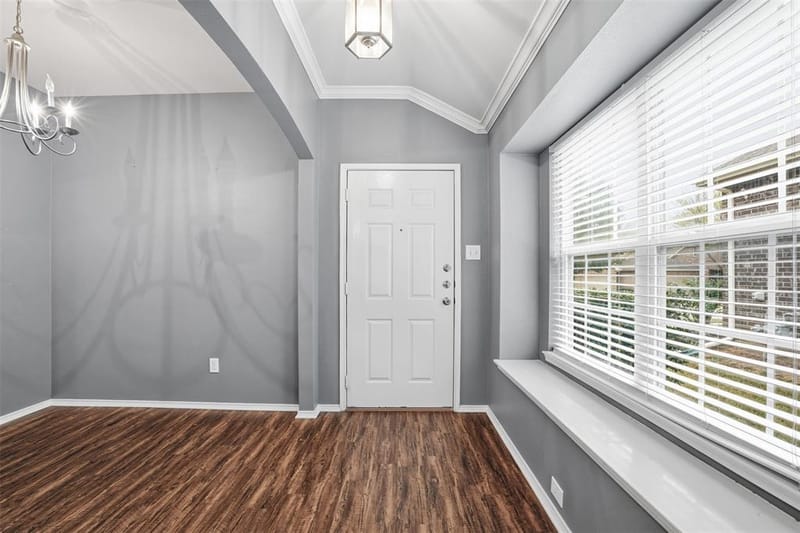 1425 Ravenwood Drive, Mansfield TX 76063 - Photo 7