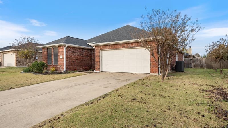 202 Angelina Drive, Crandall TX 75114 - Photo 3