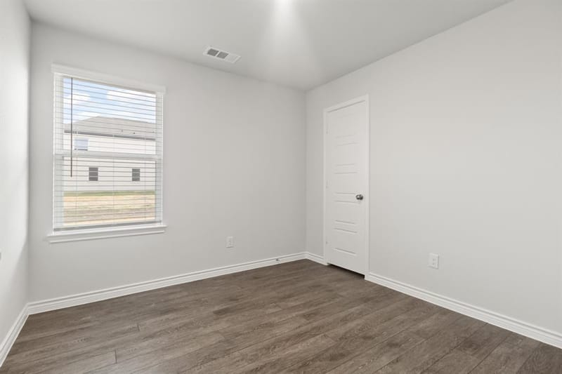 1609 Romans Road, Ennis TX 75119 - Photo 13