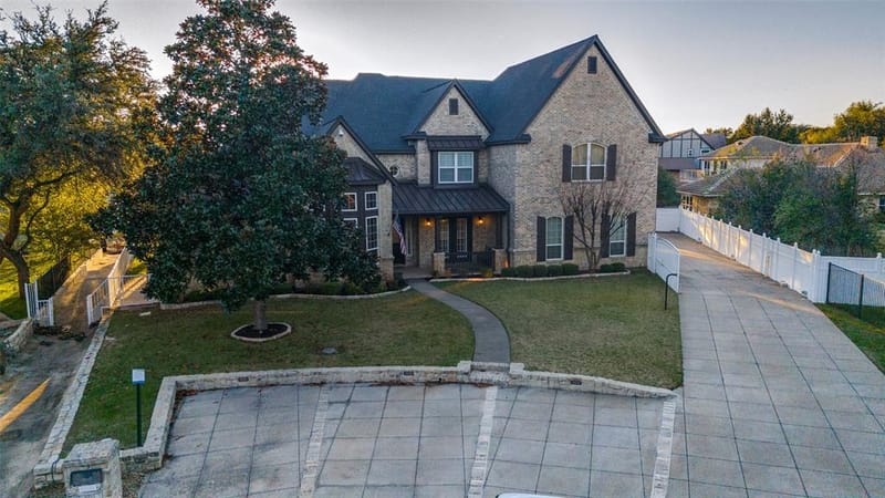 9253 Cape Royale Court, Fort Worth TX 76179 - Photo 5