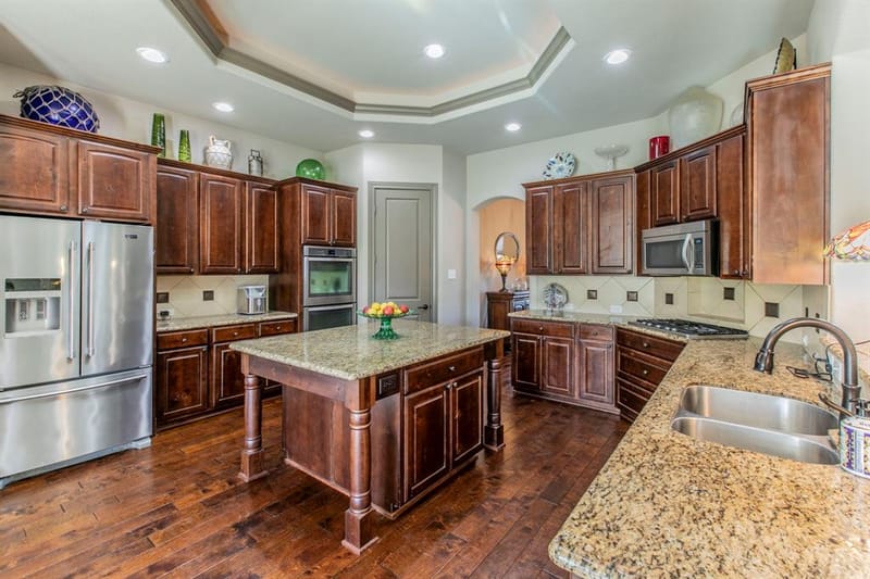 206 Hidden Meadow Circle, Midlothian TX 76065 - Photo 6