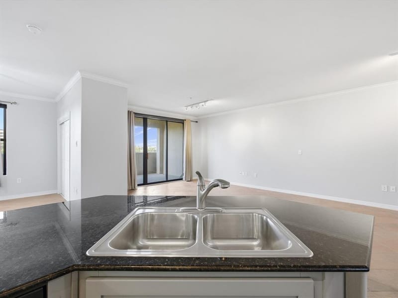 330 Las Colinas Boulevard E # 614, Irving TX 75039 - Photo 8