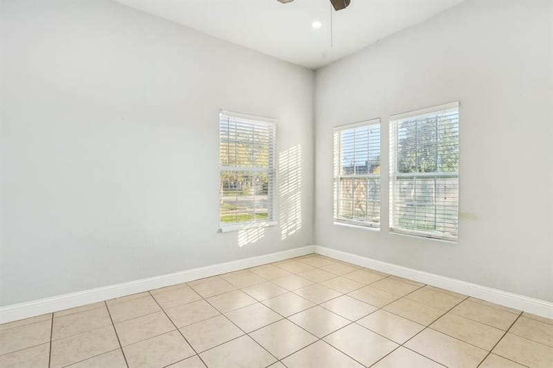 2903 MT VERNON Avenue, Fort Worth TX 76103 - Photo 6