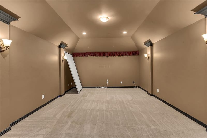 1217 Wynne Drive, Garland TX 75044 - Photo 17