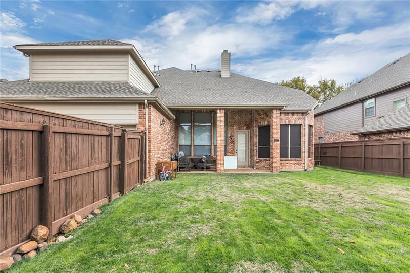 1217 Wynne Drive, Garland TX 75044 - Photo 3