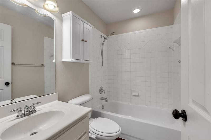 1217 Wynne Drive, Garland TX 75044 - Photo 14