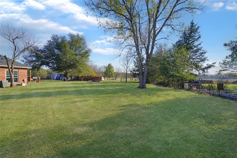 4470 County Road 2208, Greenville TX 75402 - Photo 30