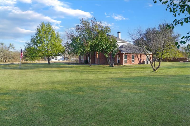 4470 County Road 2208, Greenville TX 75402 - Photo 31