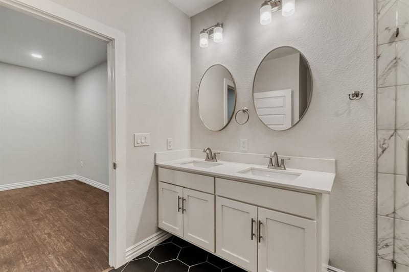713 S Willomet Avenue, Dallas TX 75208 - Photo 25