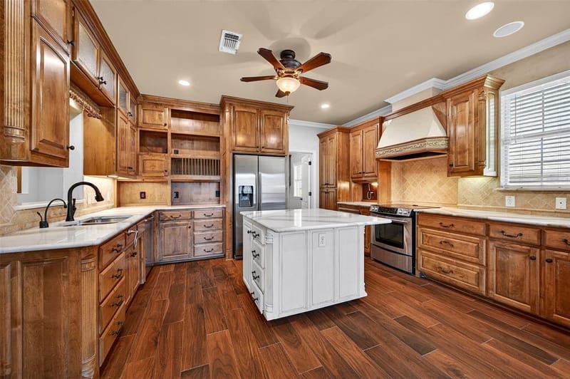 3809 Sumner Court, Sherman TX 75090 - Photo 10