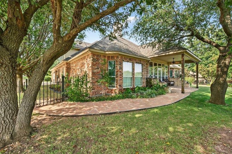 3809 Sumner Court, Sherman TX 75090 - Photo 37