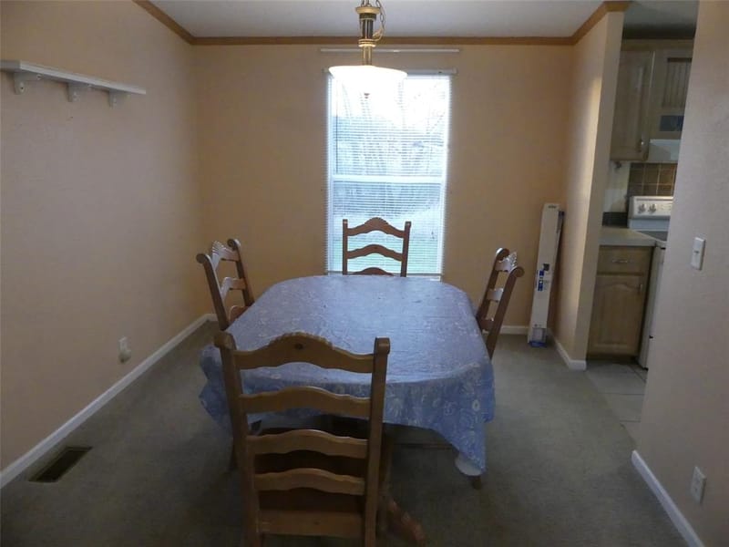 422 Hutchinson Street, Bowie TX 76230 - Photo 18