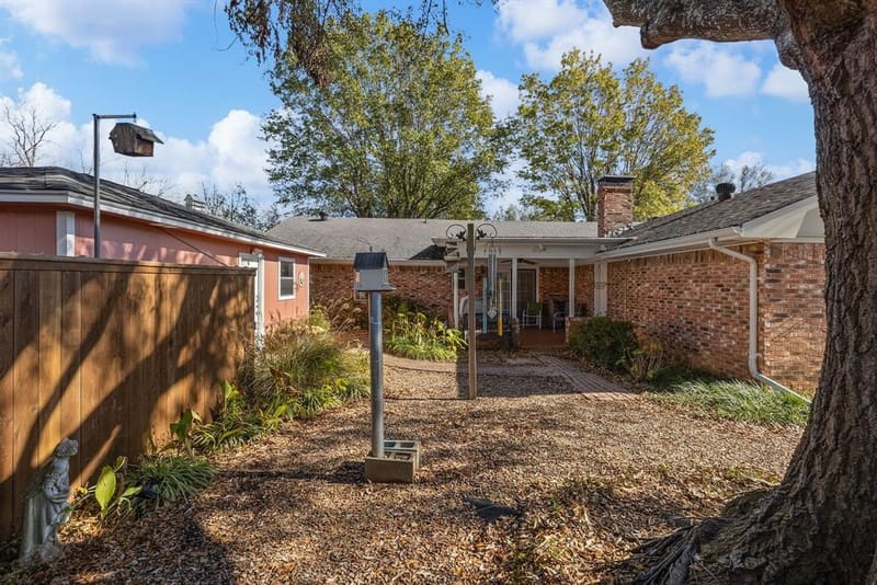1115 36th Street NE, Paris TX 75462 - Photo 27