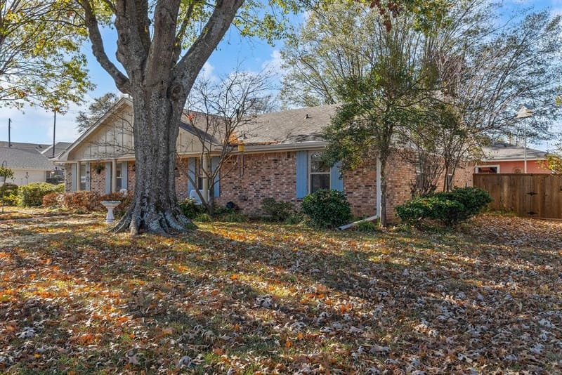 1115 36th Street NE, Paris TX 75462 - Photo 3